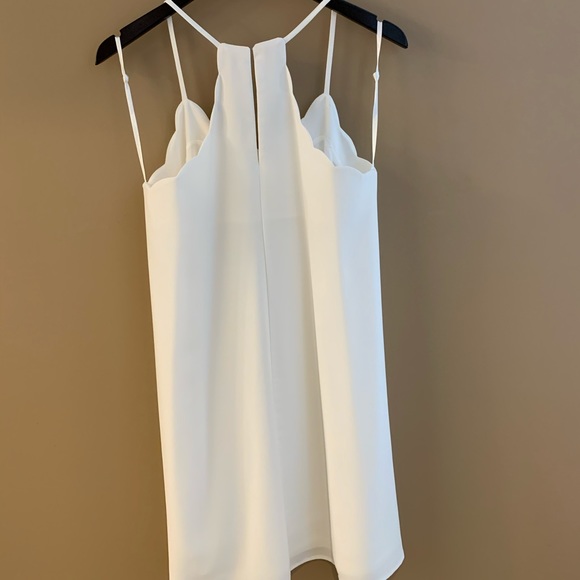 White racer back cocktail dress - Picture 2 of 2